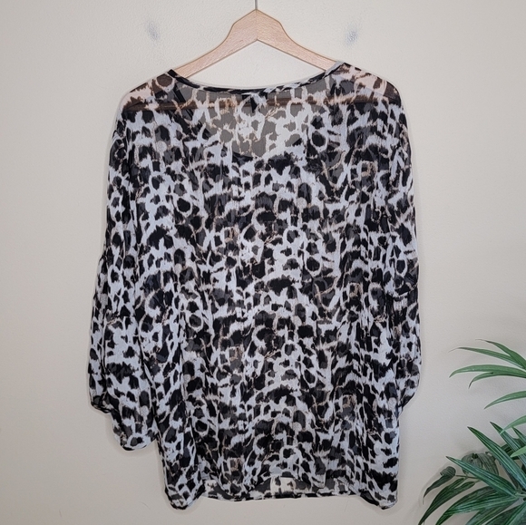 Talbots Woman | Leopard Animal Print Sheer Blouse Size 22W - Picture 3 of 5
